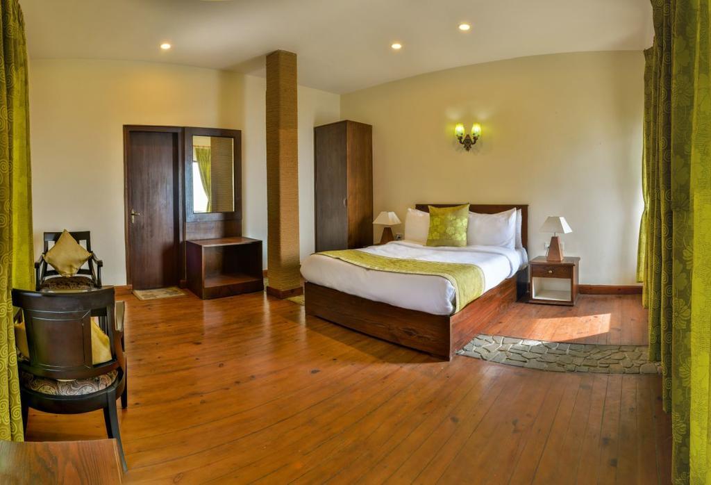 Imperial Heights Hotel Almora Exterior foto