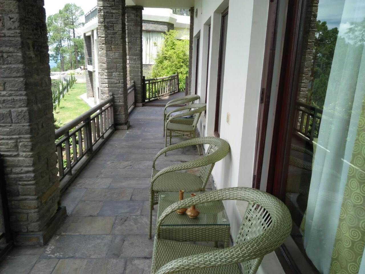Imperial Heights Hotel Almora Exterior foto